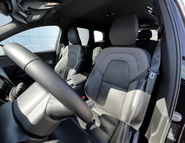Volvo XC60 SUV / Terénní 2,0 l 0