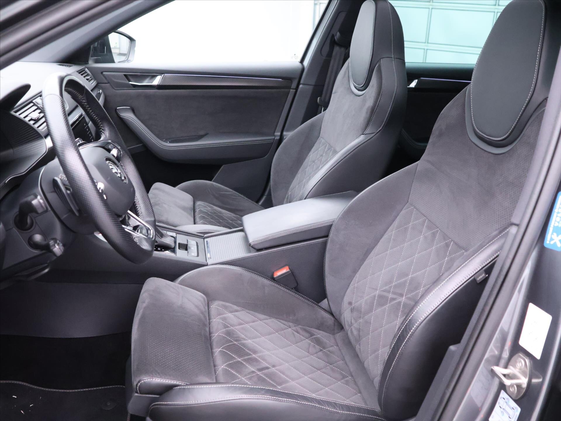 Škoda Superb Kombi 2,0 l 110 kw