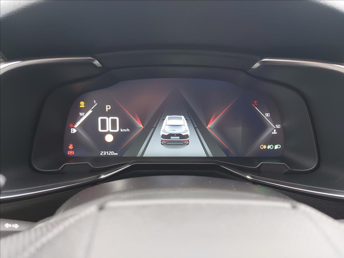 DS Automobiles DS7 Crossback SUV / Terénní 1,6 l 133 kw