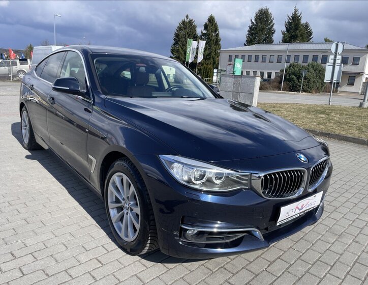 BMW Řada 3 Sedan / Limuzína 3,0 l 225 kw