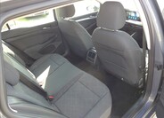 Volkswagen Golf 38