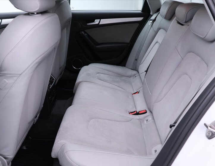 Audi A4 Allroad Kombi 3,0 l 180 kw