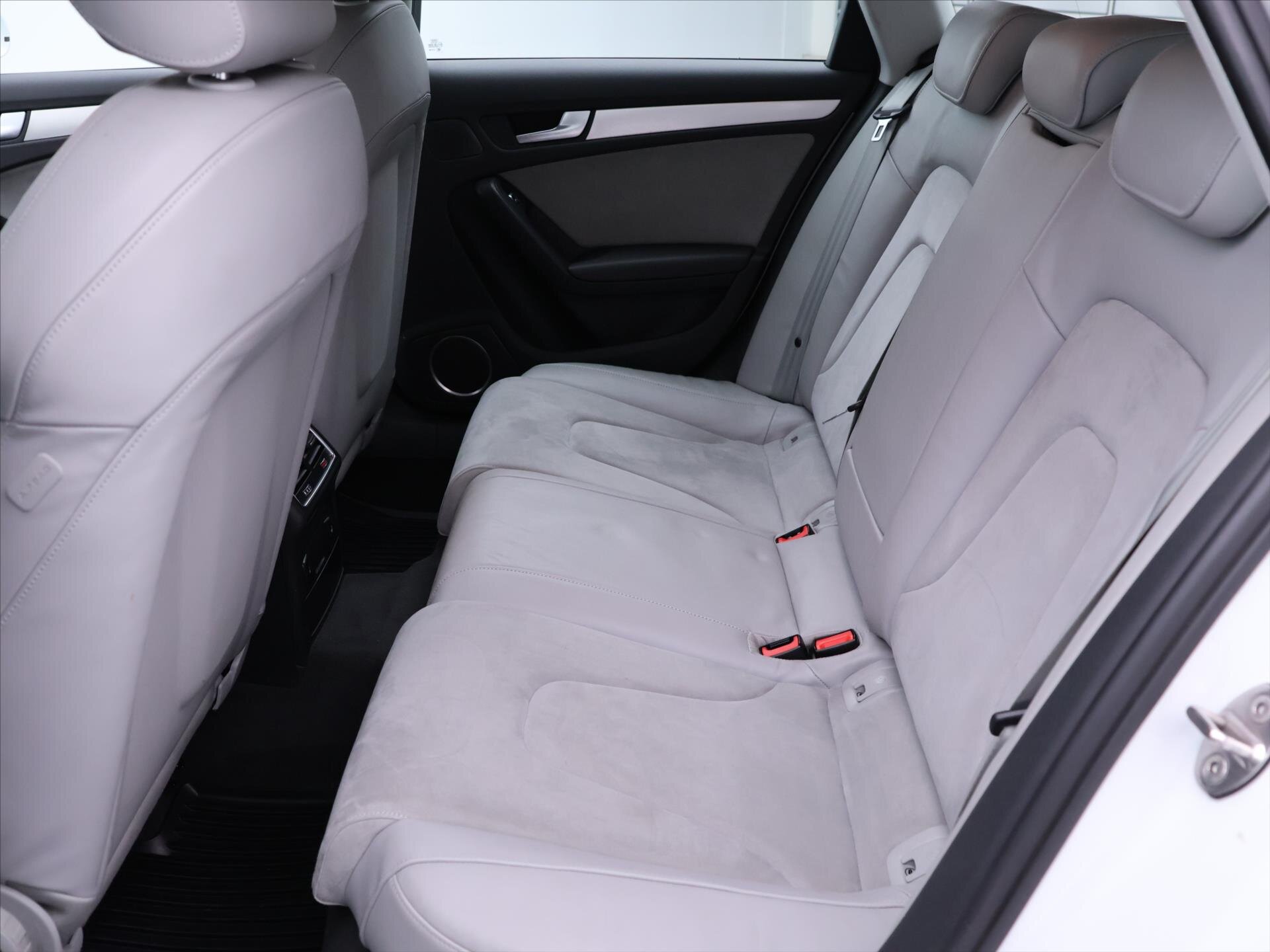 Audi A4 Allroad Kombi 3,0 l 180 kw