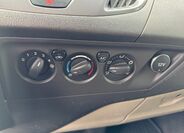 Ford Tourneo Custom 14