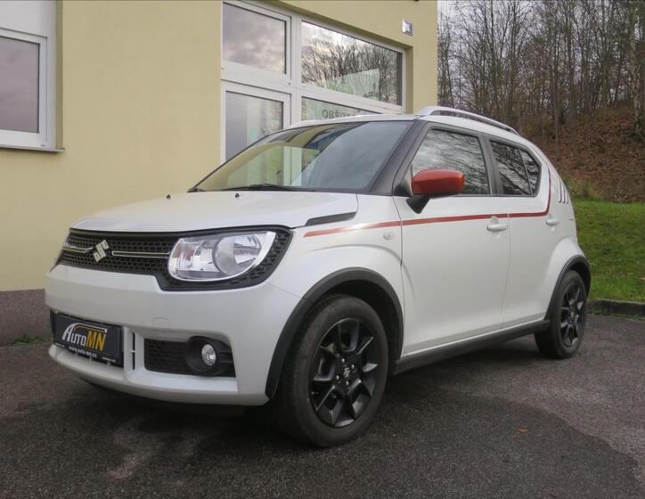 Suzuki Ignis 1