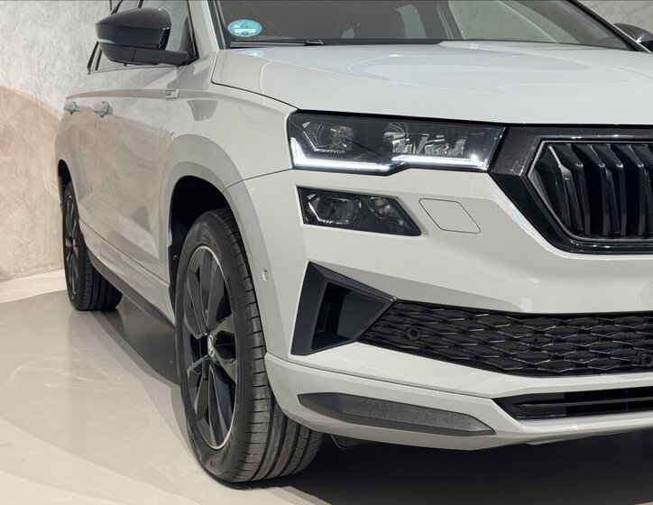 Škoda Karoq SUV / Terénní 2,0 l 110 kw