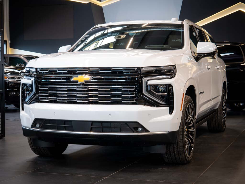 Chevrolet Suburban SUV 6,2 l 313 kw