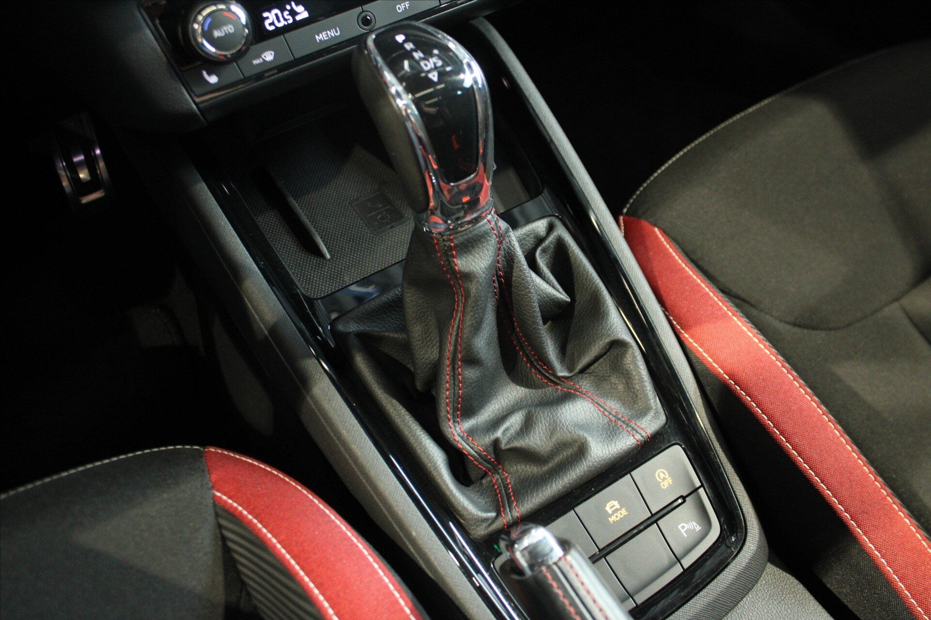 Škoda Kamiq Hatchback 999,0 81 kw