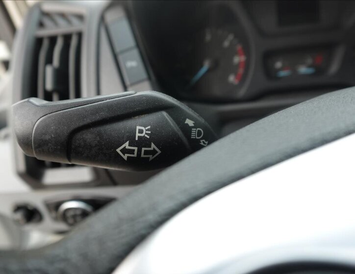 Ford Transit Ostatní 2,0 l 96 kw