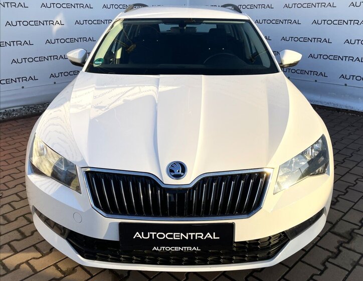 Škoda Superb Kombi 1,4 l 92 kw