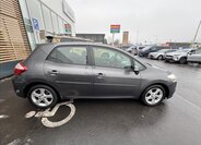 Toyota Auris Hatchback 1,6 l 97 kw