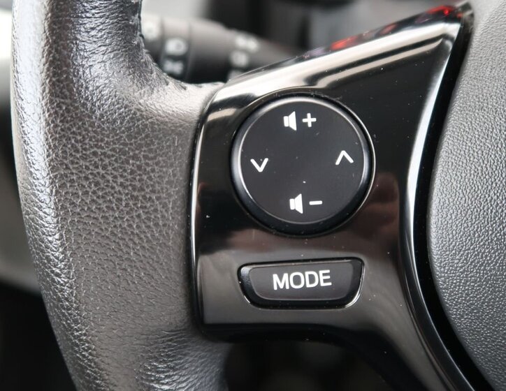 Toyota Aygo Hatchback 998,0 53 kw