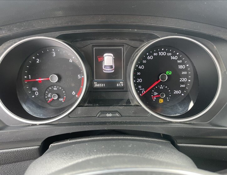 Volkswagen Tiguan SUV / Terénní 2,0 l 110 kw