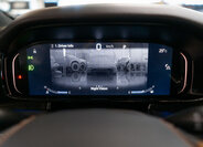 Jeep Grand Wagoneer SUV 6,4 l 351 kw