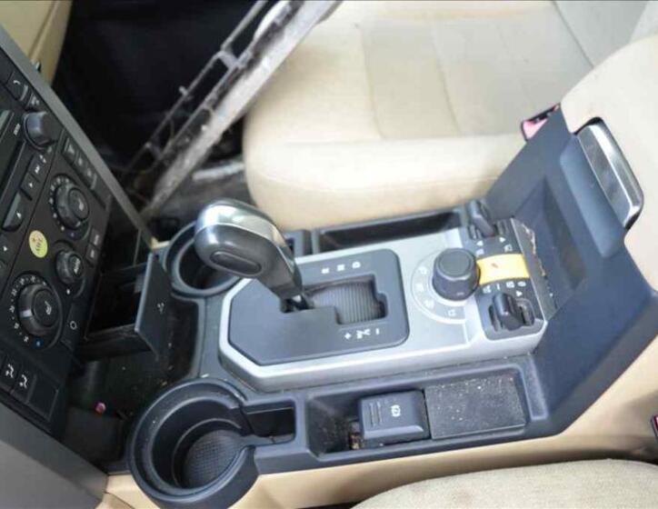 Land Rover Discovery 15