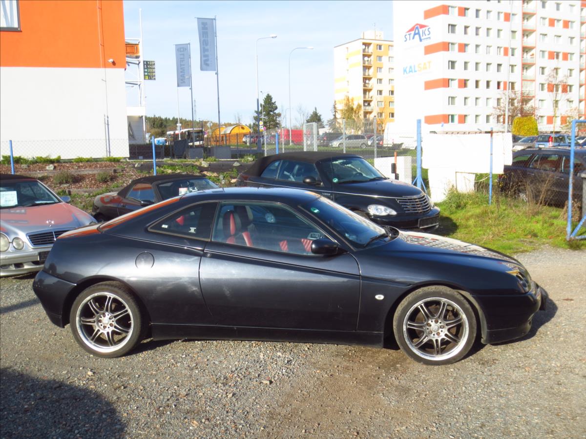Alfa Romeo GTV