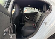 Mercedes-Benz Třídy A Hatchback 1,3 l 118 kw