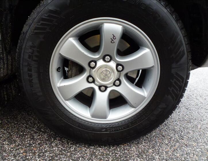 Toyota Land Cruiser 56