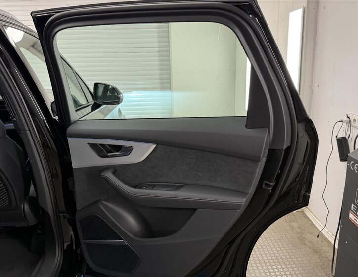 Audi Q7 SUV / Terénní 3,0 l 210 kw