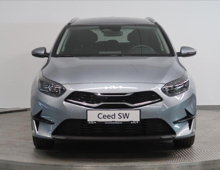 KIA Ceed 4