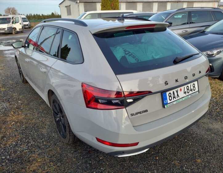 Škoda Superb Kombi 2,0 l 110 kw