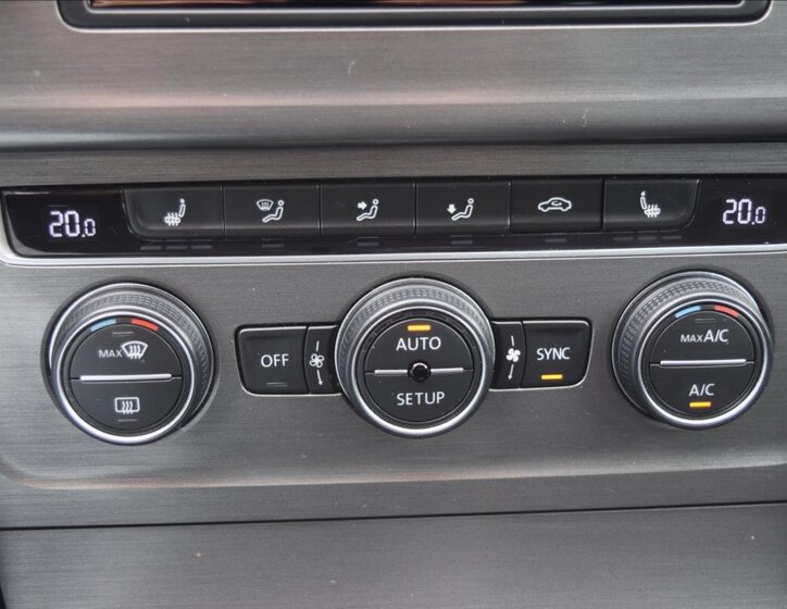 Volkswagen Golf Kombi 1,4 l 90 kw