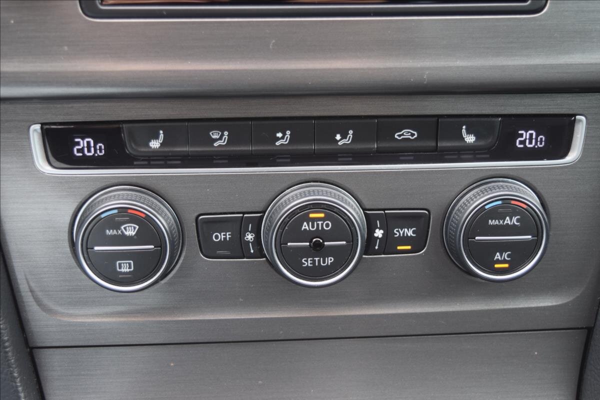 Volkswagen Golf Kombi 1,4 l 90 kw