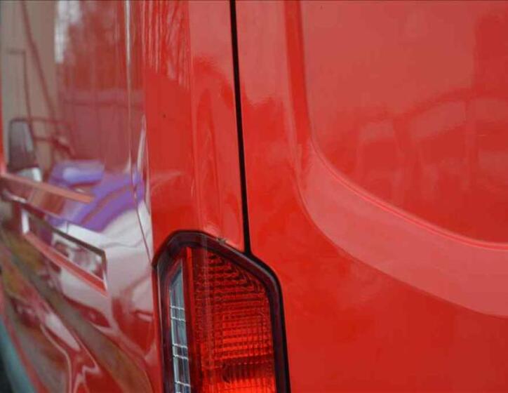 Ford Transit 18