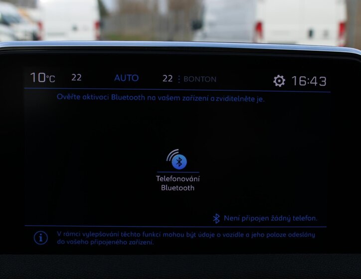 Peugeot 3008 SUV / Terénní 1,5 l 96 kw