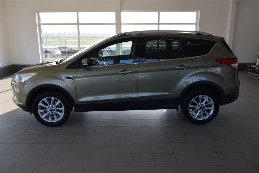 Ford Kuga SUV 1,5 l 110 kw