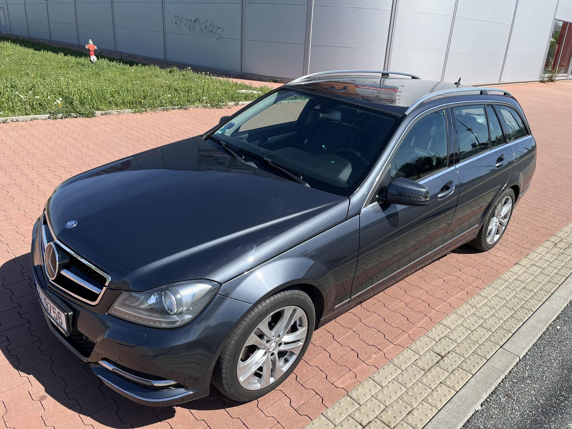 Mercedes-Benz Třídy C Kombi 1,8 l 135 kw