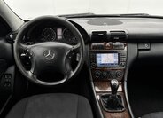 Mercedes-Benz Třídy C Kombi 2,1 l 90 kw