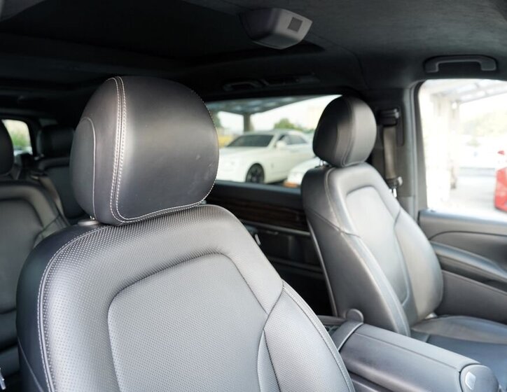 Mercedes-Benz Třídy V 29