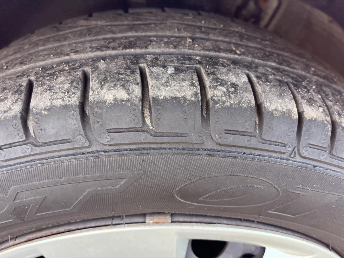 Škoda Fabia Hatchback 1,2 l 66 kw