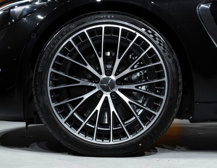 Mercedes-Benz Ostatní Kupé 3,0 l 330 kw