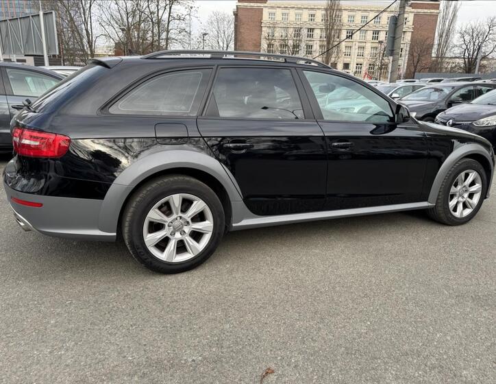 Audi A4 Allroad 13