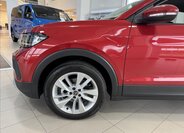 Volkswagen T-Cross 6
