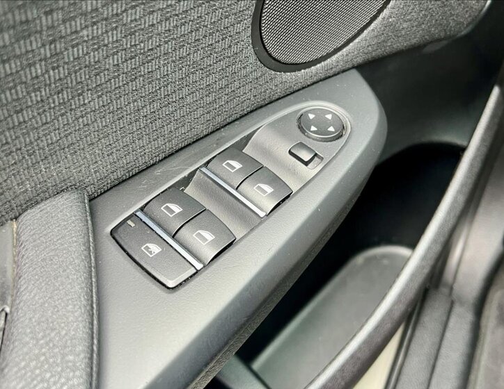 BMW X3 SUV / Terénní 2,0 l 135 kw