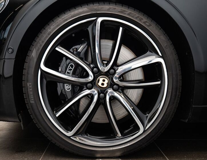 Bentley Continental GT 19