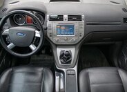 Ford Kuga SUV 2,0 l 100 kw