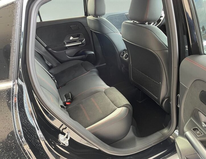 Mercedes-Benz GLA SUV 2,0 l 110 kw