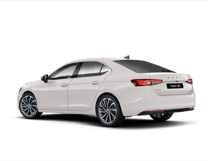 Škoda Superb Hatchback 0,0 142 kw