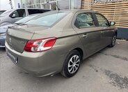 Peugeot 301 Sedan 1,6 l 85 kw