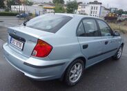 Hyundai Accent 10