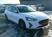 Ford Focus Kombi 999,0 92 kw