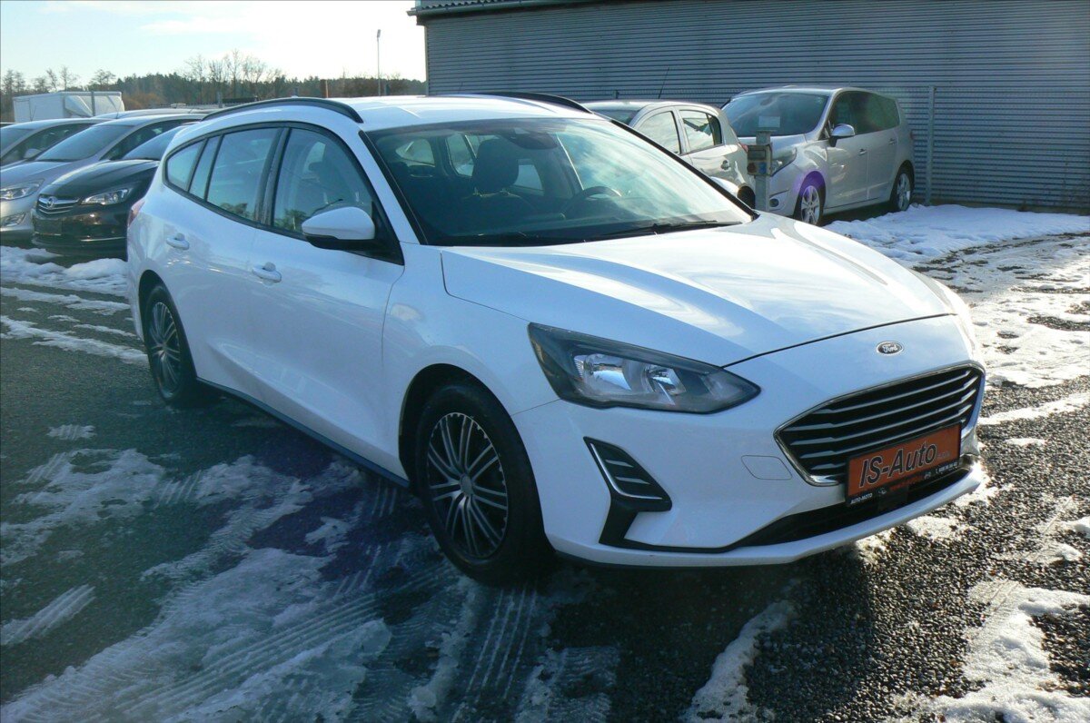 Ford Focus Kombi 999,0 92 kw