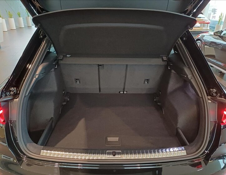 Audi Q3 SUV 2,0 l 142 kw