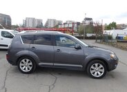 Mitsubishi Outlander SUV / Terénní 2,4 l 125 kw
