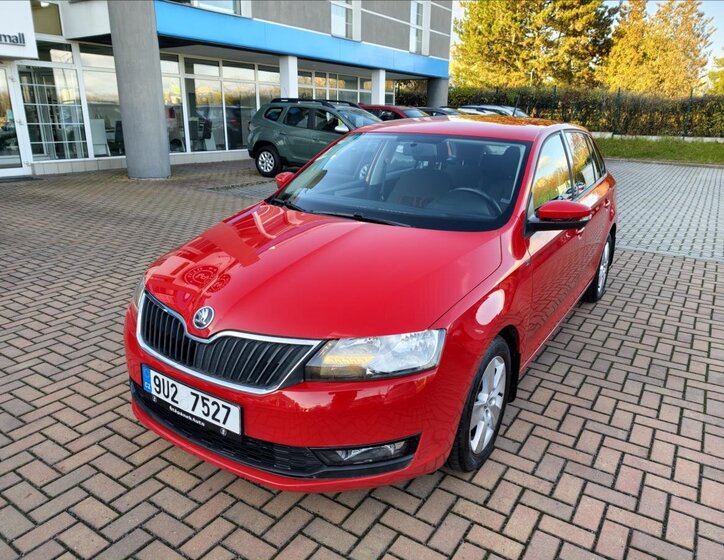 Škoda Rapid Hatchback 999,0 70 kw