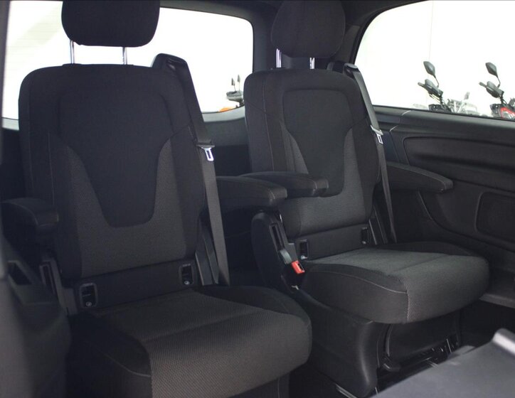 Mercedes-Benz Třídy V Kombi 2,1 l 140 kw